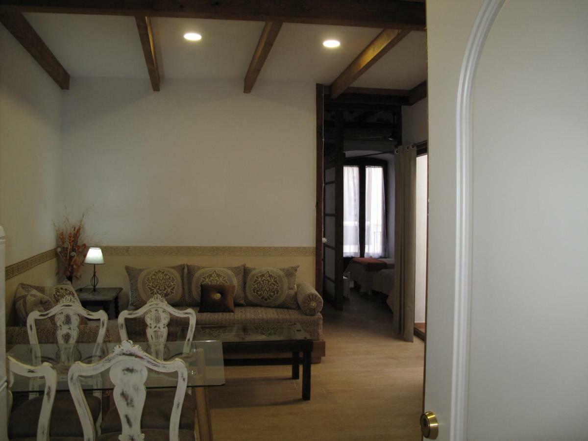 La Buhardilla De Mesones ,Vicent Suite Granada Exterior foto